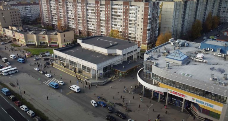 Отправление от метро Просвещения