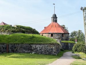 Крепость Корела летом