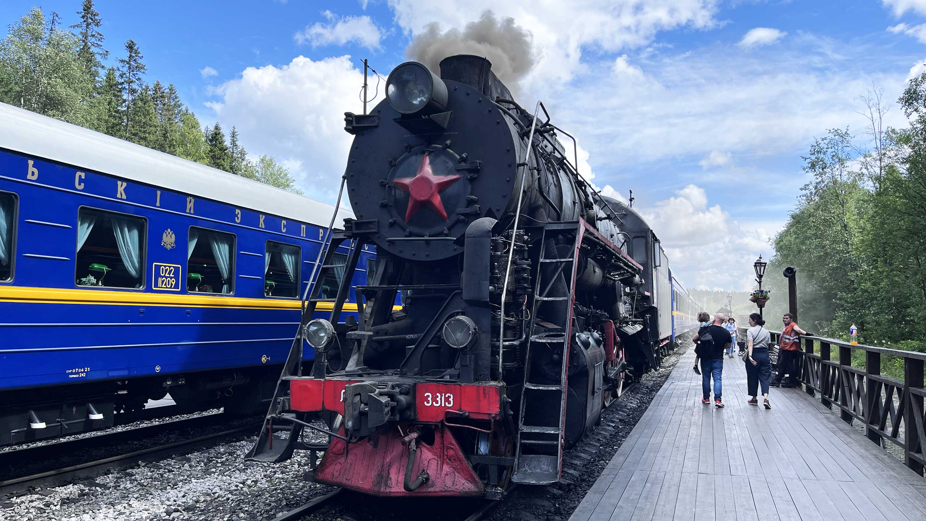 Как купить билет на ретропоезд, Рускеальский экспресс и Ласточку