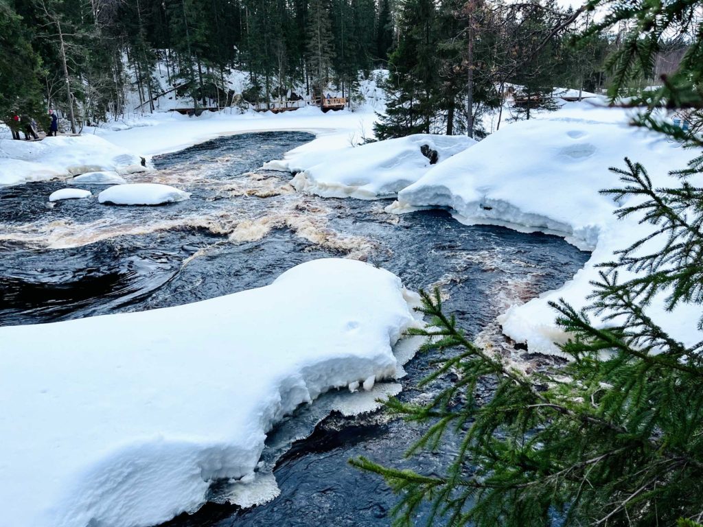 ахинкоски зима, фото к туру Затерянный мир водопадов с посещением Рускеала