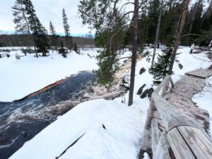 карельские водопады зимой