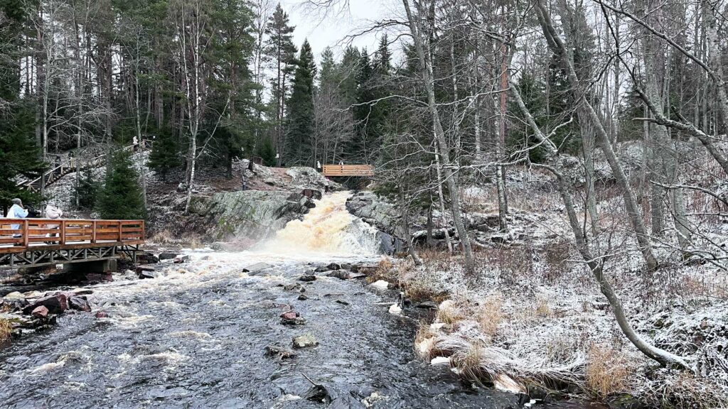 водопад нижний Койриноя, Мюллюкюля