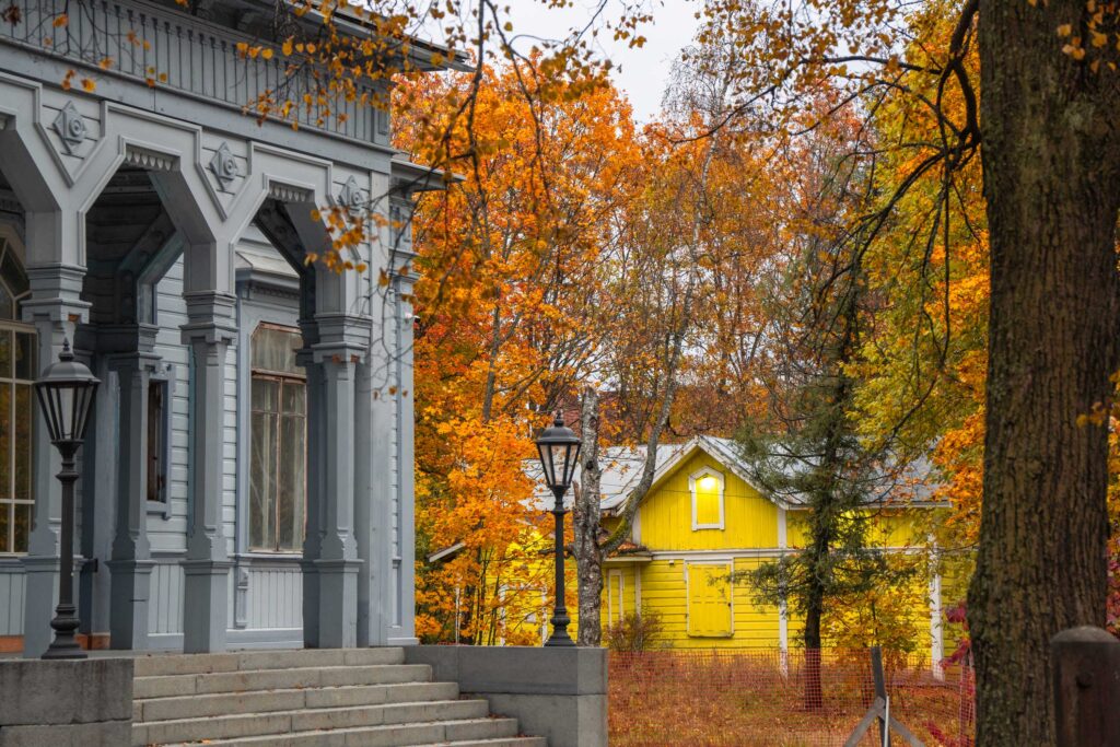 Сортавальская ратуша в городе Сортавала