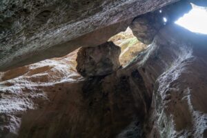 Карадахская теснина застрявшие ками