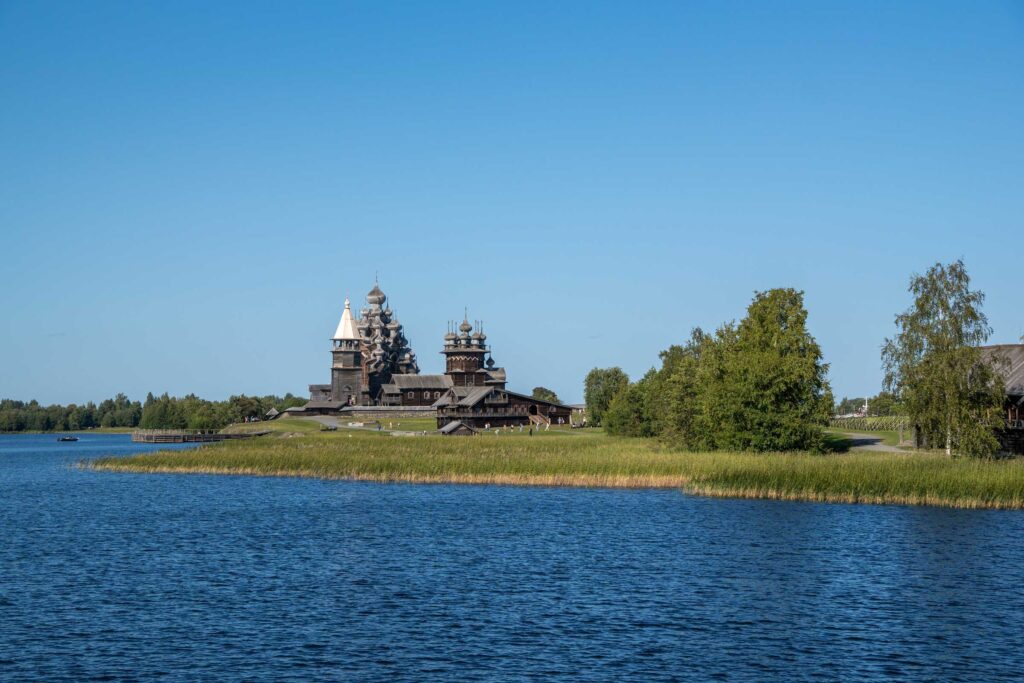 Кижи летом