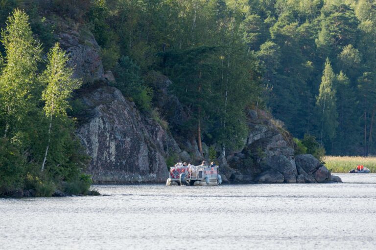 День в Выборге: водная прогулка с дегустацией