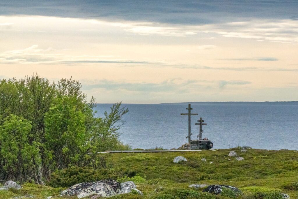 Кресты у моря Заяцкий остров