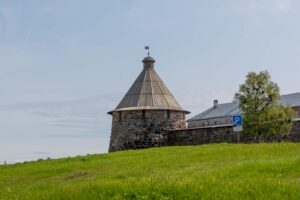 Круглая башня Соловецкого монастыря
