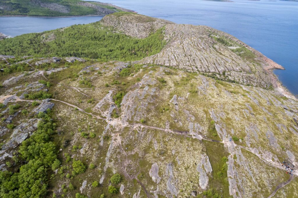 Соловки на Архипелаге Кузова у моря